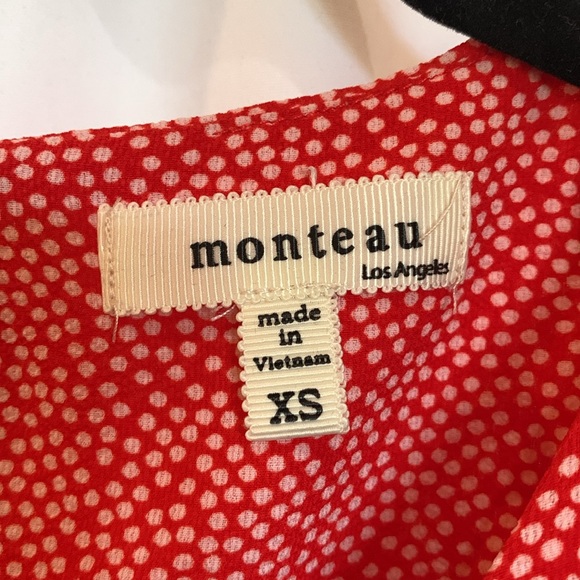 Monteau red polka dot flutter sleeve blouse - Picture 4 of 4